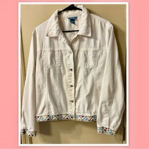 Napa Valley Women’s White Denim Jacket